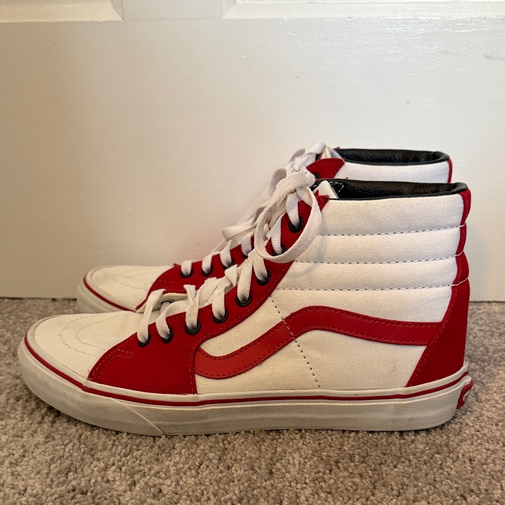 Vans Canvas Red and White High-Top Sneakers Unisex Mens 9W or Women’s 10.5W - Picture 3 of 7